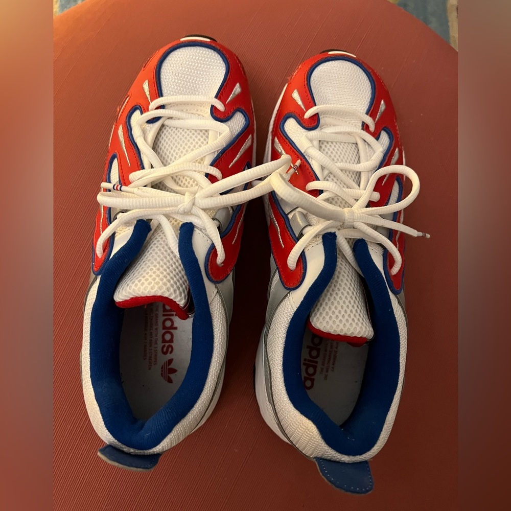 Adidas White Sneakers with blue and red detailing